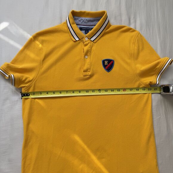 Tommy Hilfiger Embroidered Polo Shirt MEDIUM Yellow 2 Button 100% Cotton - Picture 10 of 10